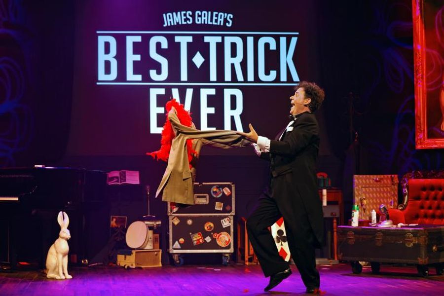 Review: Sydney Opera House's Studio Transforms Into James Galea's Apartment As The Audience Is Invited To Witness a Magic Jam Where His Friends Share Their BEST TRICK Image