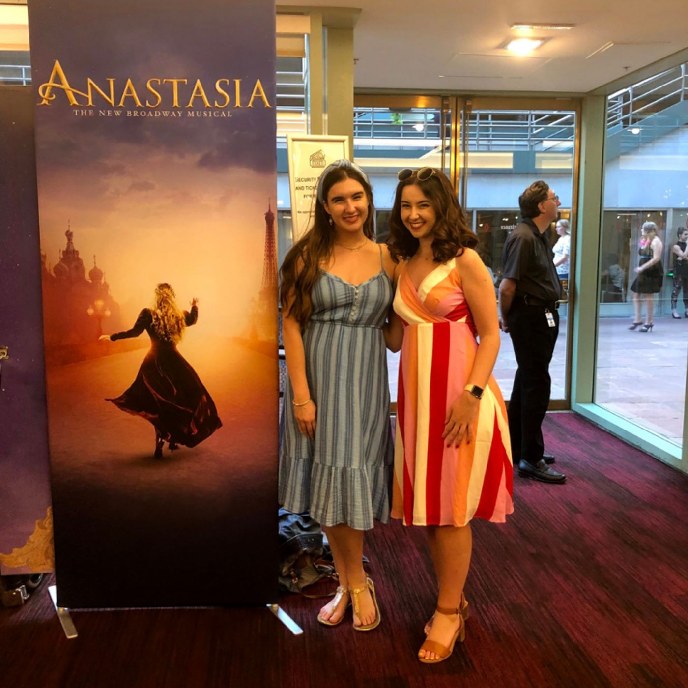 BWW Blog: Dressing for Broadway  Image