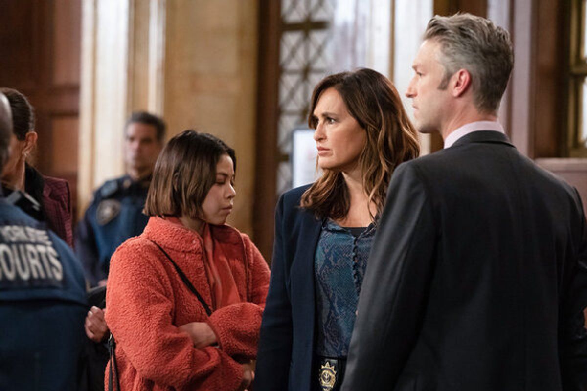 Eva Noblezada, Mariska Hargitay, Peter Scanavino  at 