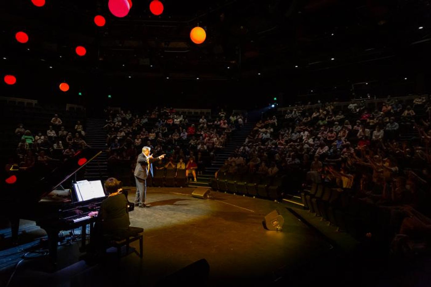 Review: Philip Quast Shares Stories And Songs From His 40 Year Career In IS THIS ALL THEN?  Image