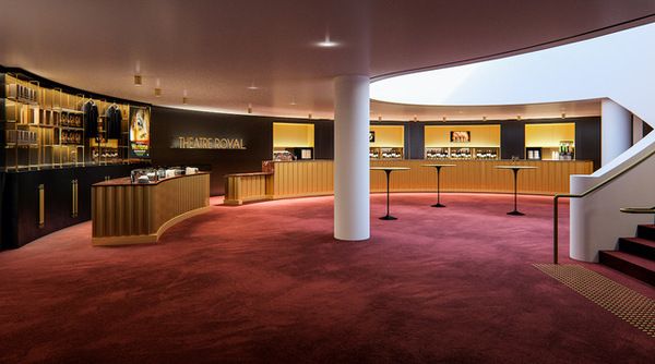 Photo Flash: Trafalgar Entertainment Releases First Look at Theatre Royal Sydney Facade  Image