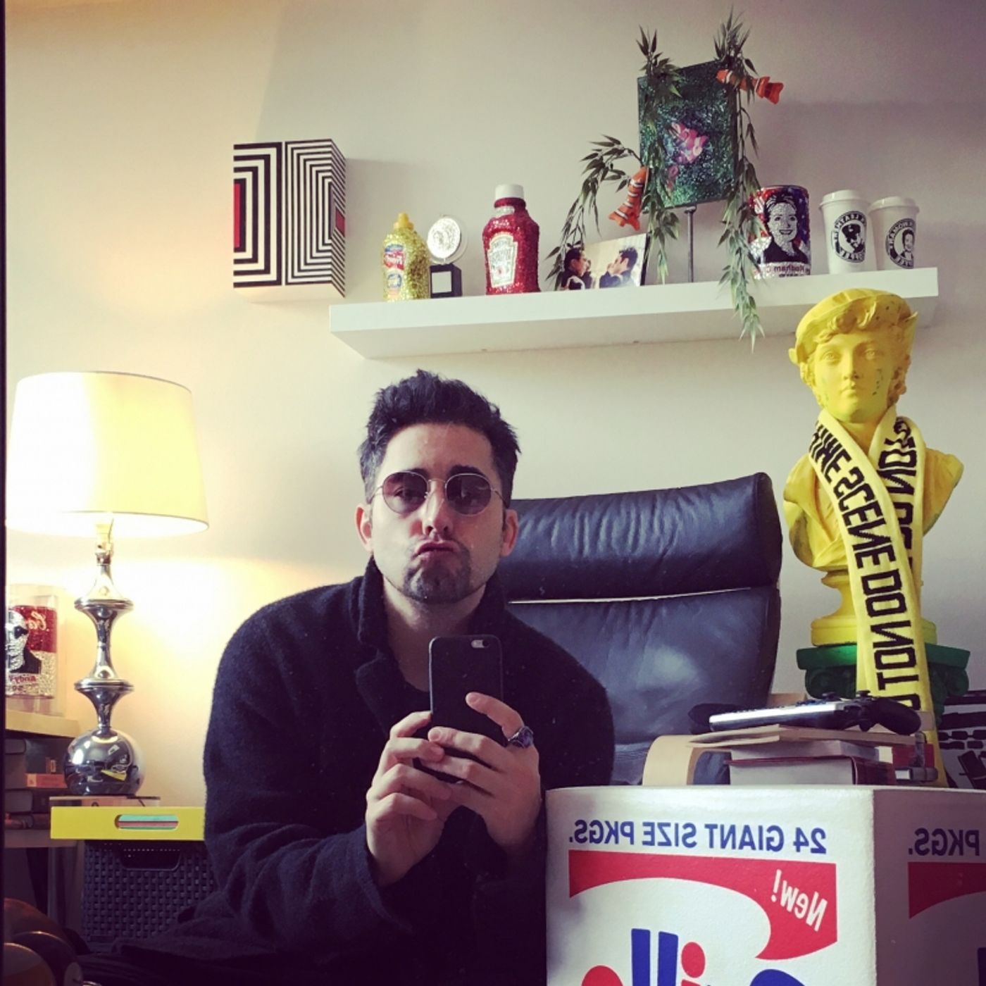 Interview: John Lloyd Young of VEGAS VALENTINE  Image