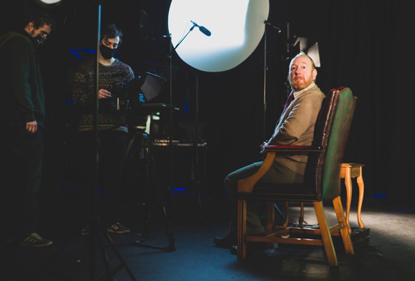 Photo Flash: See Jon Culshaw, Matthew Kelly, Jemma Redgrave and Adrian Scarborough Filming BARNES' PEOPLE  Image