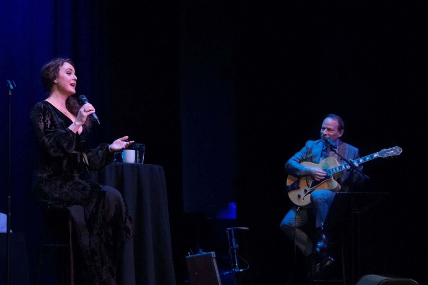 Review: LOVE, DESIRE & MYSTERY - IL PARLE, ELLE CHANTE faces DESIRE at The French Institute  Image