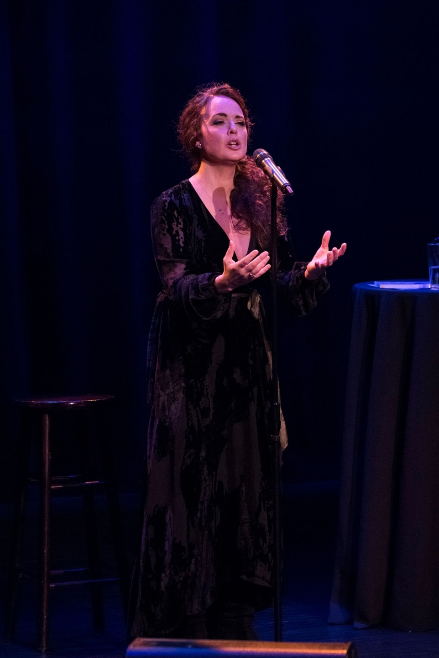 Review: LOVE, DESIRE & MYSTERY - IL PARLE, ELLE CHANTE faces DESIRE at The French Institute  Image
