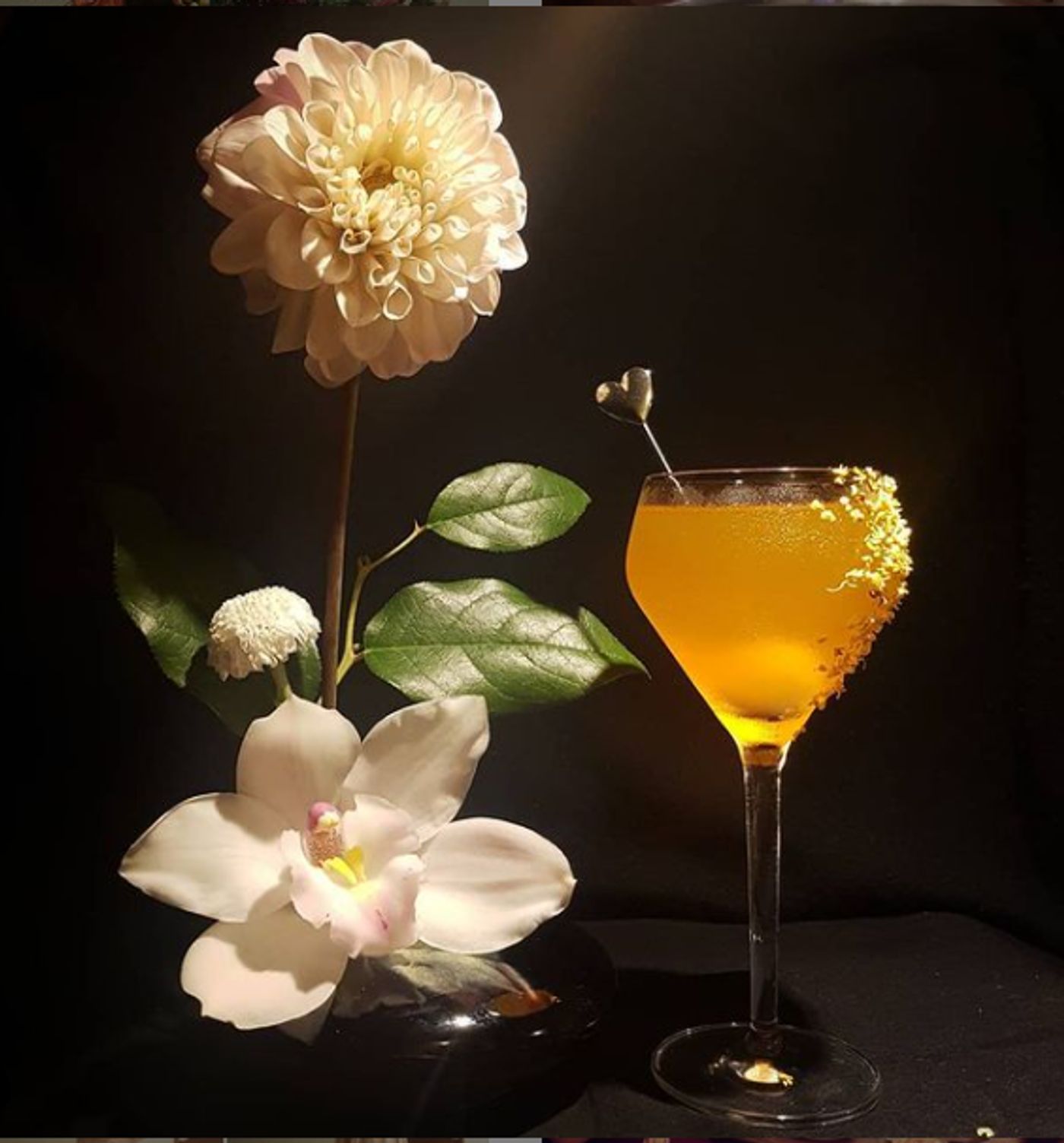 Celebrate the Season with Valentine's Day Cocktail Recipes  Image