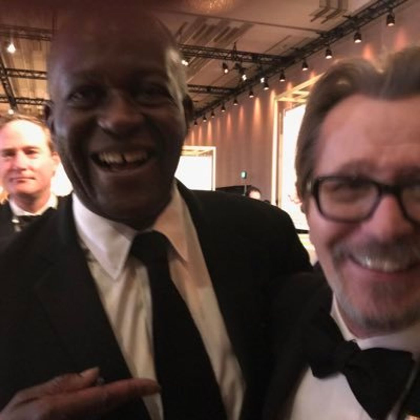 BroadwayWorld's 100 People To Follow on Twitter in 2021  Image