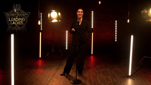 Ellie Mitchell Photo