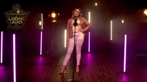 Kayleigh Mcknight Photo