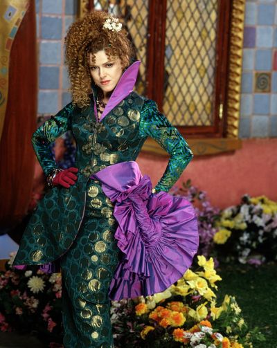 Bernadette Peters Photo
