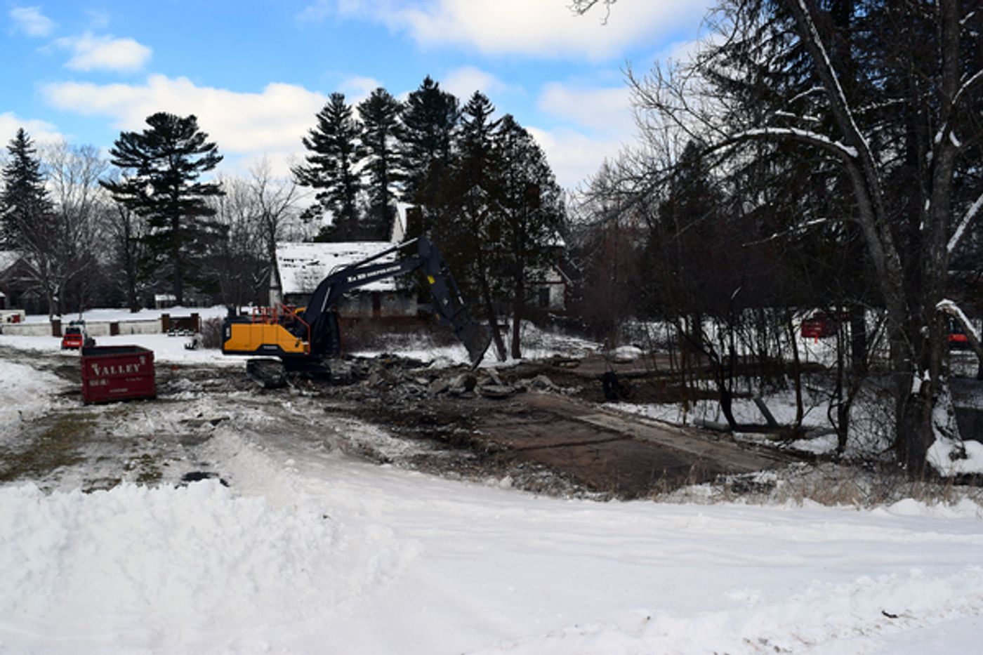 Photos & Video: Shakespeare & Company Announces New Outdoor Amphitheatre Photos & Video: Shakespeare & Company Announces New Outdoor Amphitheatre Image