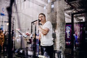 Gavin Creel @ BroadwayWorld Gavin Creel Photo