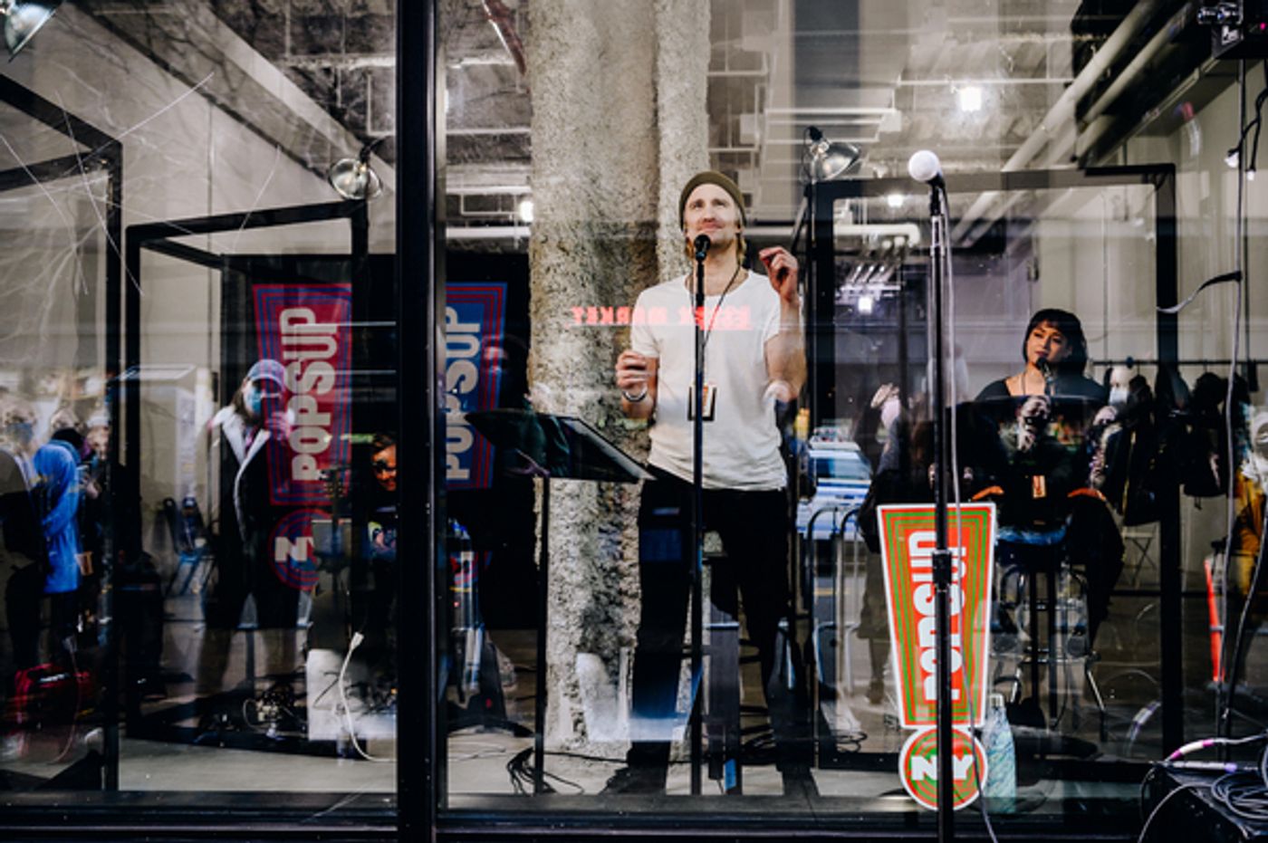 Photos and Video: Gavin Creel & Shoshana Bean Bring Music Back to Manhattan with NY PopsUp!  Image