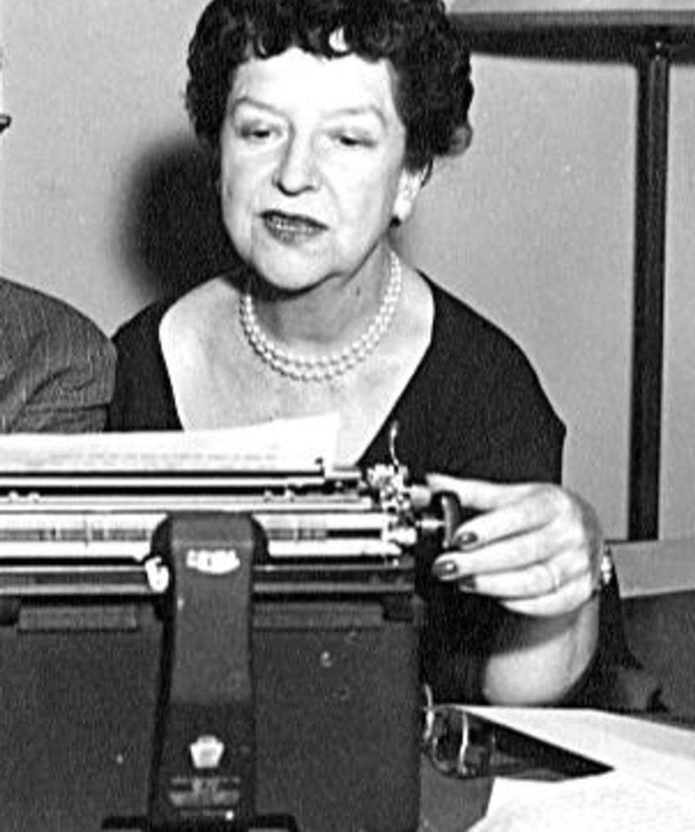 Grandes mujeres que cambiaron la historia del Teatro Musical Grandes mujeres que cambiaron la historia del Teatro Musical Image