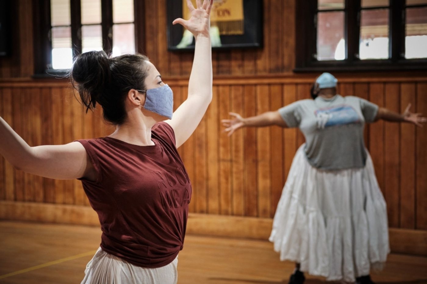 A Conversation with the Cast of THE REVOLUTIONISTS  Image