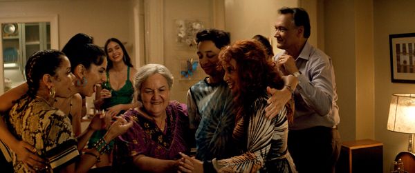 DAPHNE RUBIN-VEGA as Daniela, STEPHANIE BEATRIZ as Carla, MELISSA
BARRERA as Vanessa, Photo