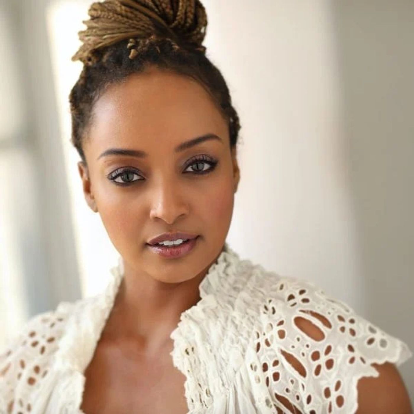 Asmeret Ghebremichael, Jennifer Noble, Jared Gertner Join Stage Door!  Image