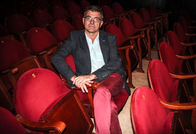 BWW INTERVIEWS: Hablamos con Enrique Salaberria sobre ¿QUIEN MATÓ A SHERLOCK HOLMES? y FAMA  Image