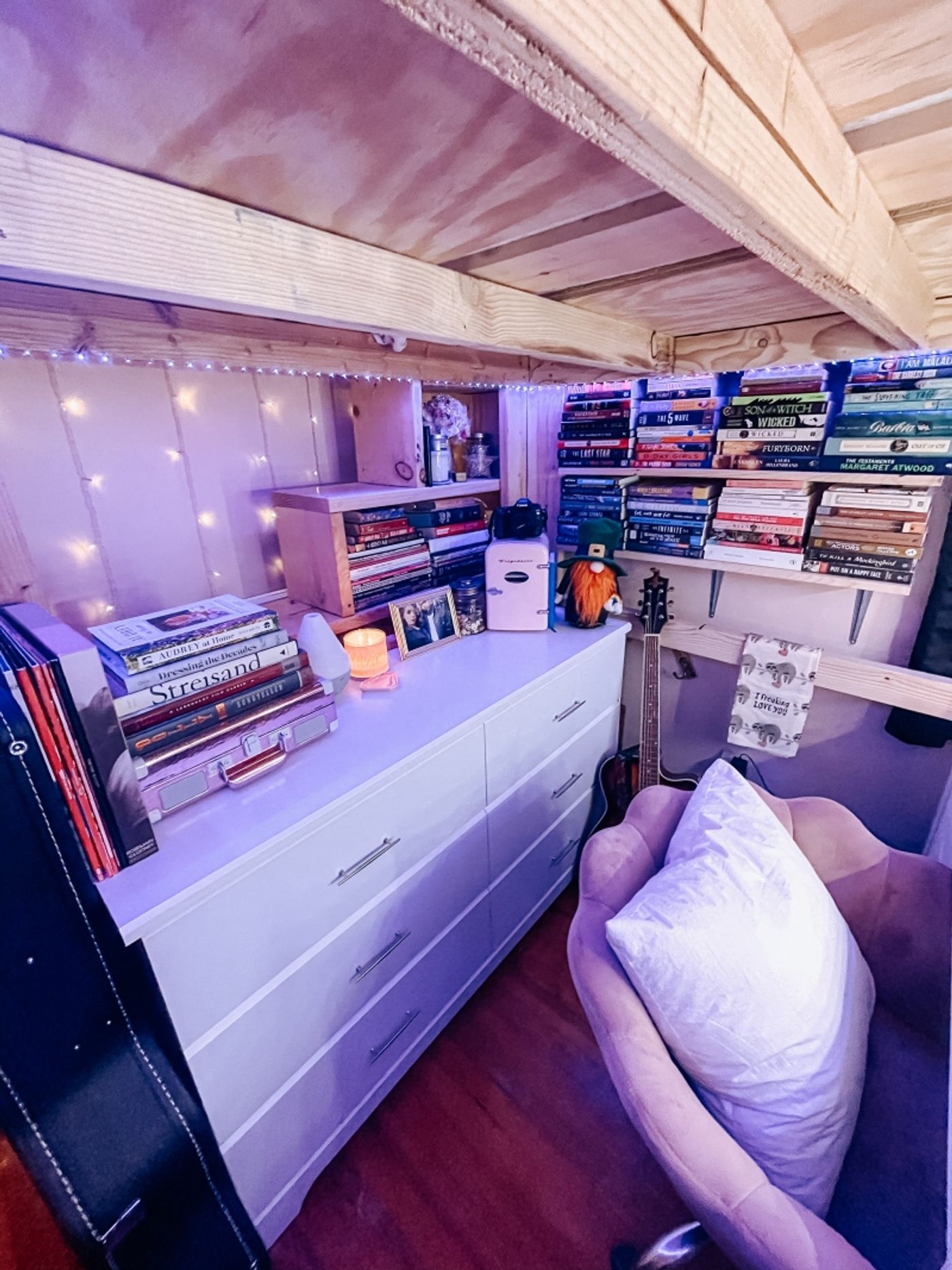 Interview: Hannah Jane of TAKE ME BACK TO BROADWAY Interview: Hannah Jane of TAKE ME BACK TO BROADWAY Image