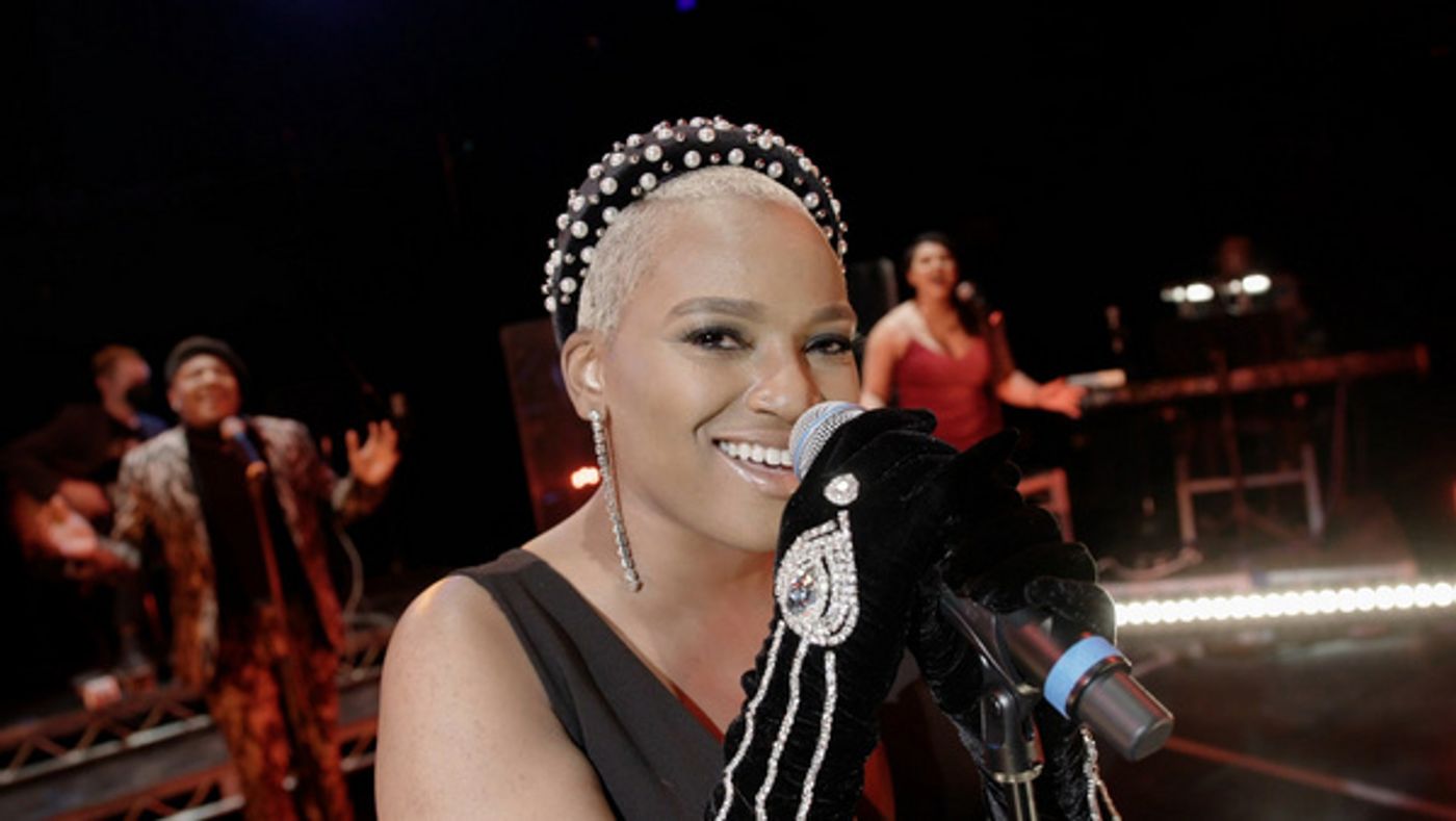 Photo Flash: Porchlight Music Theatre Presents CHICAGO SINGS ROCK AND ROLL BROADWAY  Image