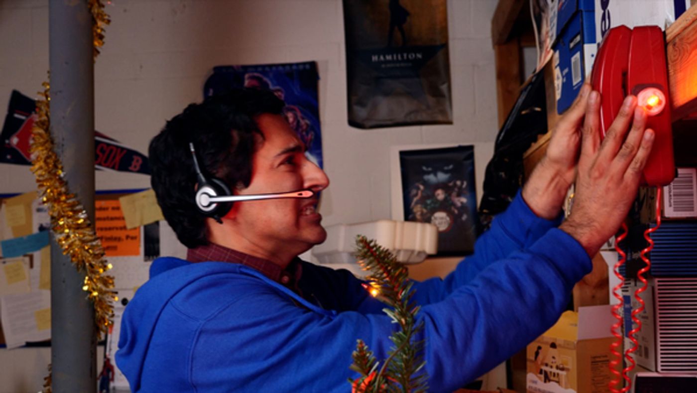 Photos & Video: First Look at  Maulik Pancholy in FULLY COMMITTED  Image