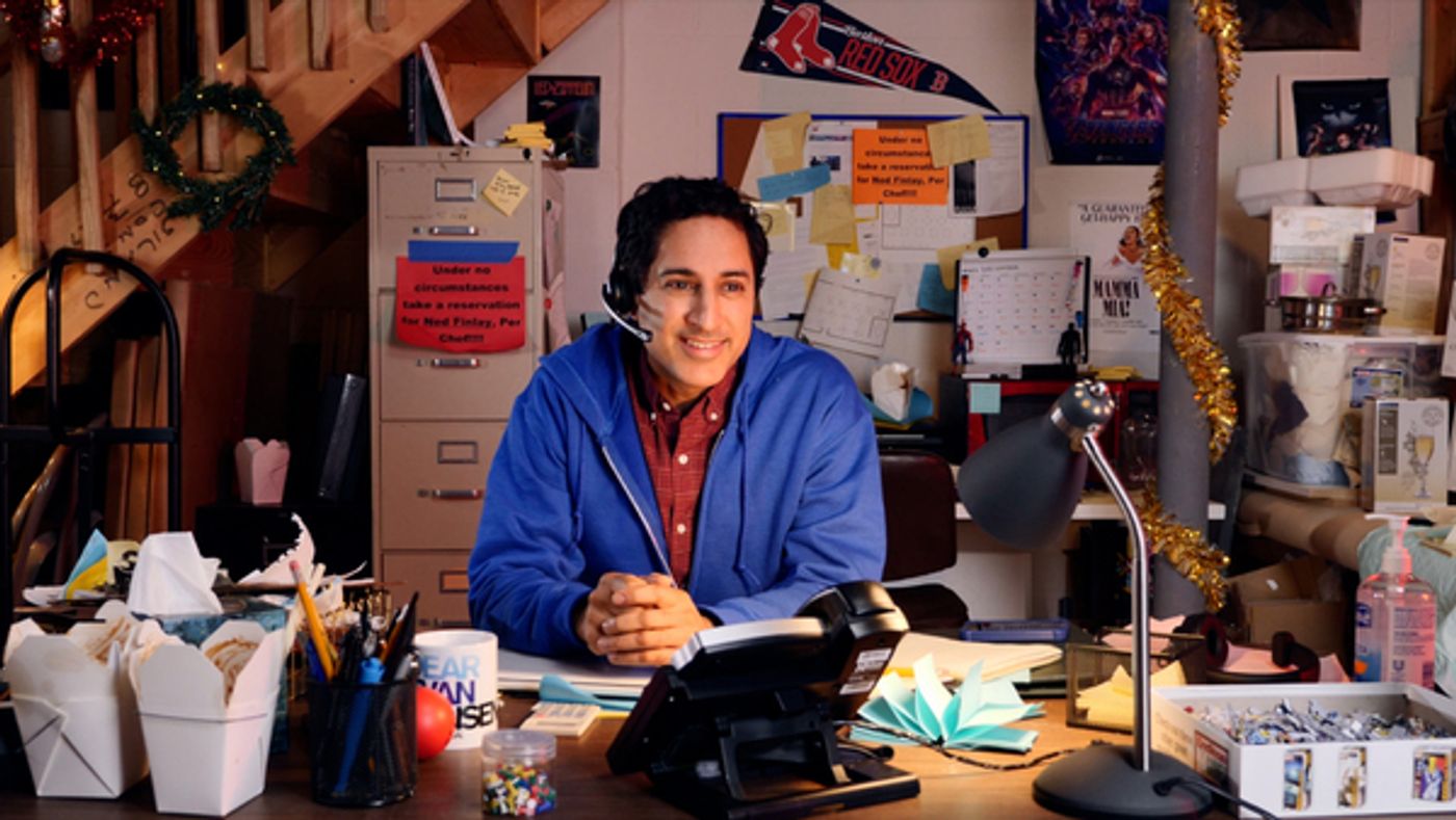 Photos & Video: First Look at  Maulik Pancholy in FULLY COMMITTED  Image