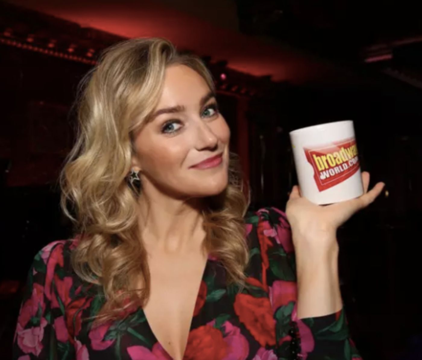 Wake Up With BWW 3/26: De Blasio Announces Plans to Vaccinate Theatre Workers, and More! Wake Up With BWW 3/26: De Blasio Announces Plans to Vaccinate Theatre Workers, and More! Image