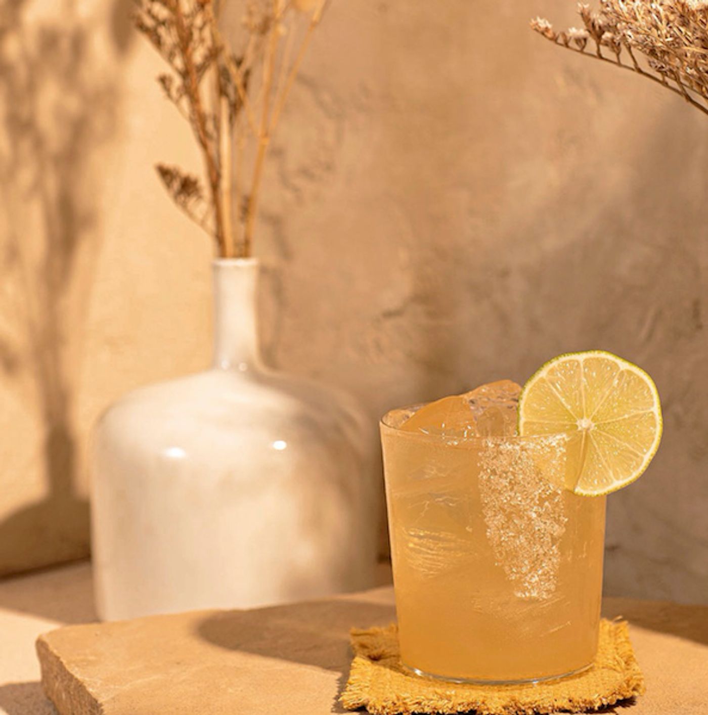 Colorful SPRING COCKTAIL RECIPES to Delight and Refresh  Image