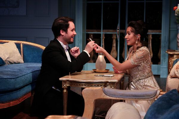Carlos Enrique Santelli and Vanessa Becerra Photo