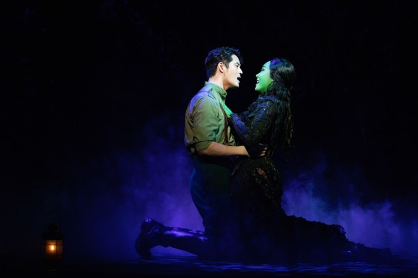 PHOTO/VIDEO: Get A First Look At WICKED In South Korea  Image