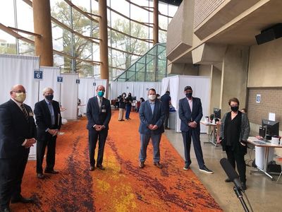 MedStar Health President and CEO Kenneth A. Samet, Arena Stage Board Chair Decker Ans Photo