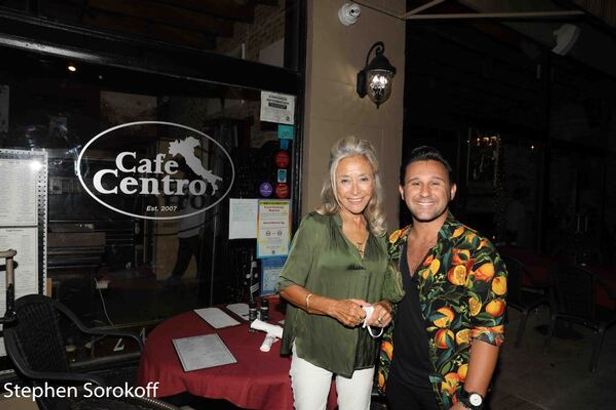 Cafe Centro at Copeland Davis Plays Cafe Centro Cabaret