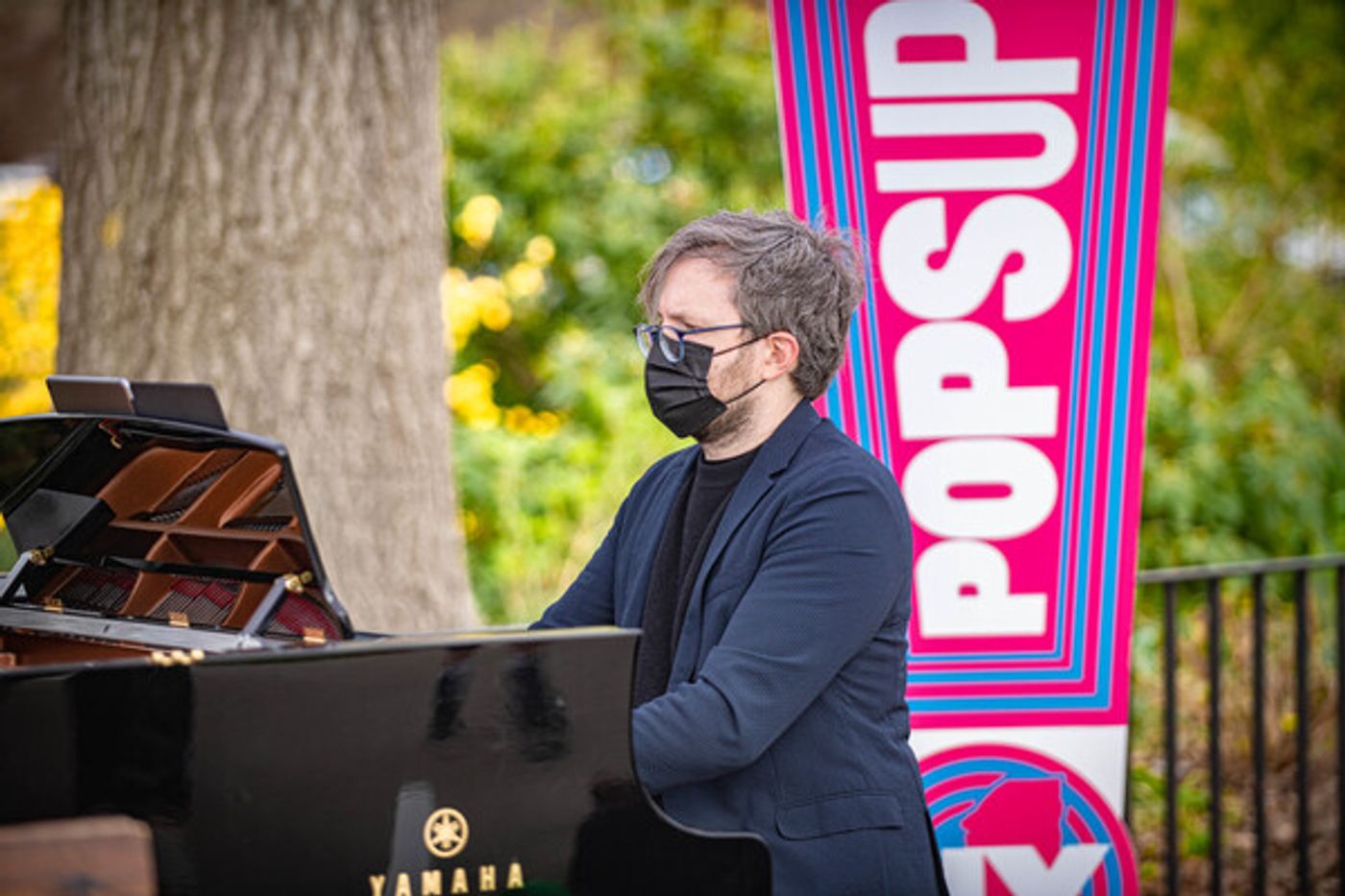 Photo Flash: Davóne Tines, Chris Thile, Carl Hancock Rux, The Lazours and More Perform for NY PopsUp Photo Flash: Davóne Tines, Chris Thile, Carl Hancock Rux, The Lazours and More Perform for NY PopsUp Image