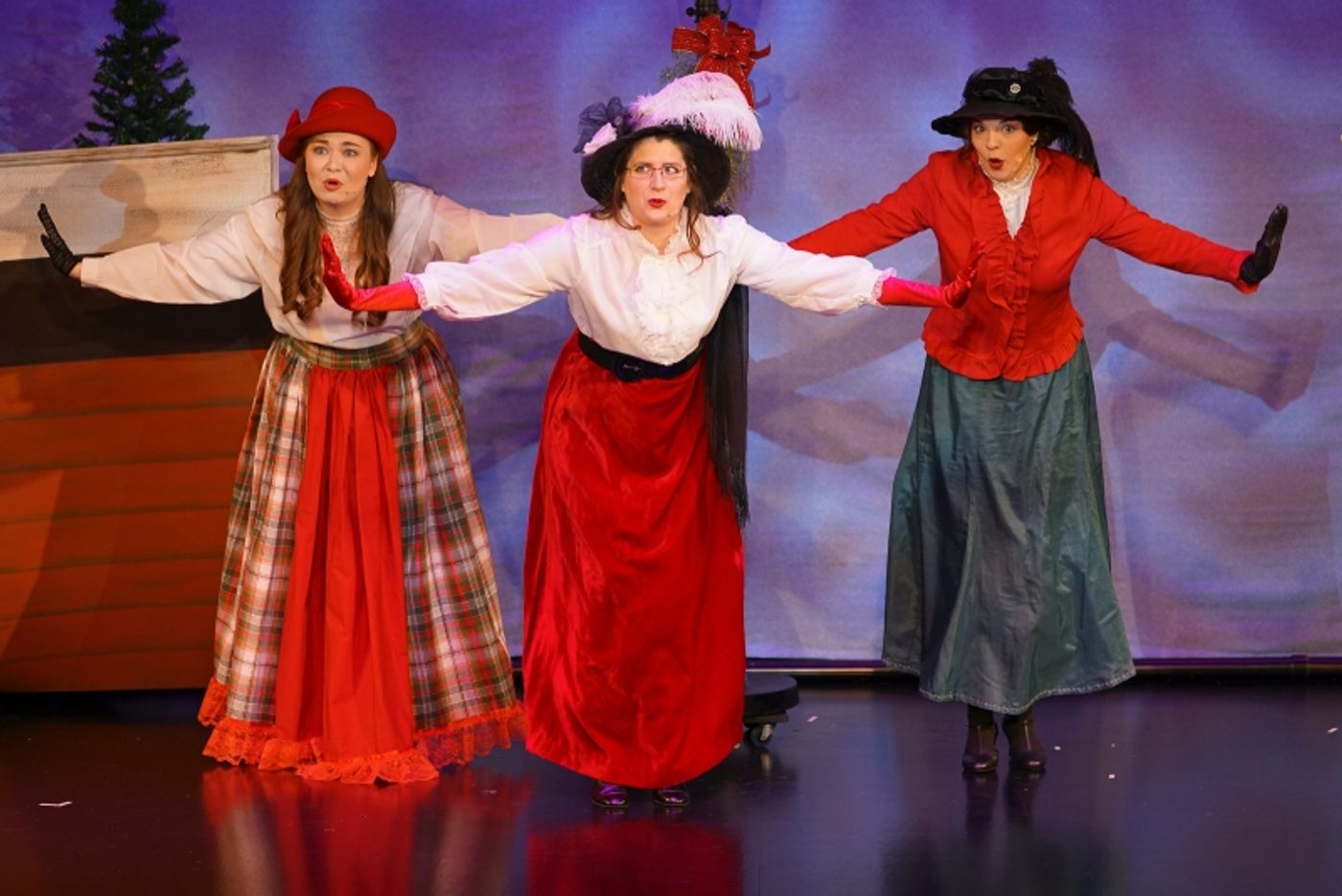 Review: THE CHRISTMAS TREE SHIP at Blue Gate Theatre  Image