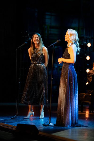 Sutton Foster and Kelli O'Hara Photo