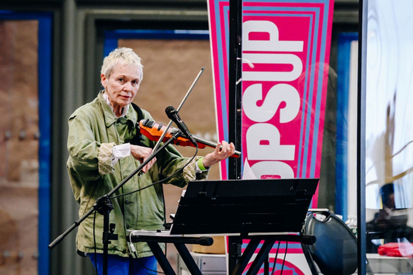 Photo Flash: Laurie Anderson, Chris Thile and More Perform in the 10th Week of NY PopsUp  Image