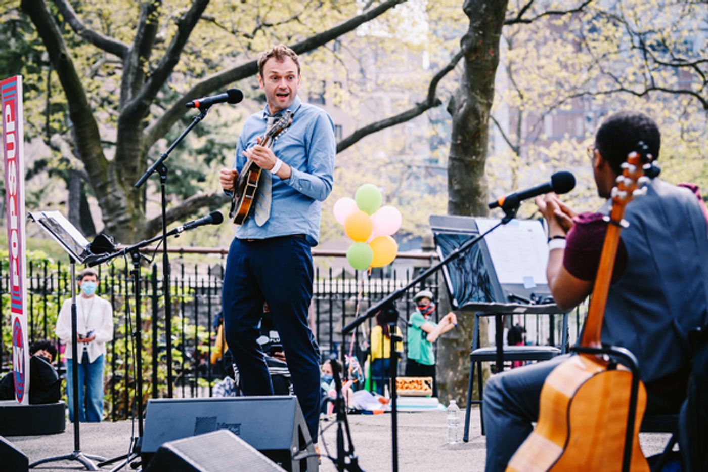 Photo Flash: Laurie Anderson, Chris Thile and More Perform in the 10th Week of NY PopsUp  Image