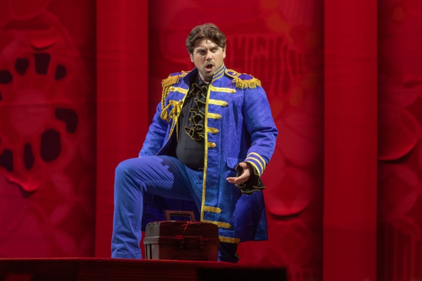 Review: THE SAN DIEGO OPERA'S BARBER OF SEVILLE at Pechanga Sports Arena  Image