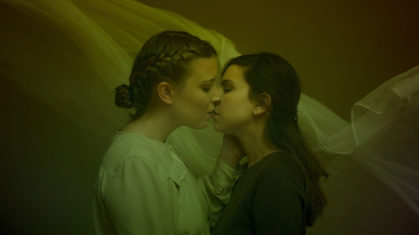 UNA LLUM TÍMIDA en el Teatre Condal UNA LLUM TÍMIDA en el Teatre Condal Image