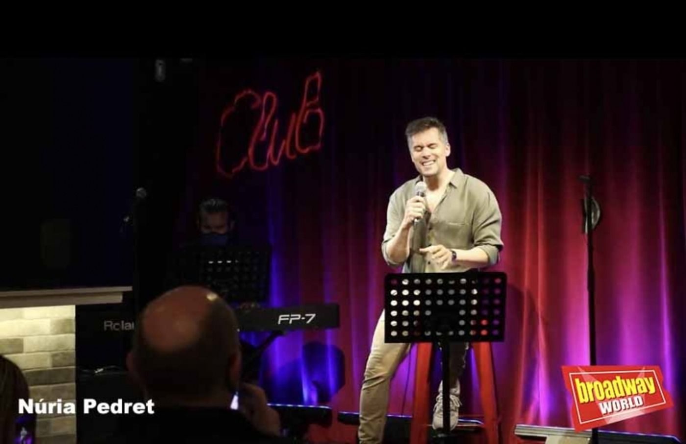 HISTORIAS JAMÁS CANTADAS, UNA LLUM TÍMIDA y EROS se presentan en el Teatre Condal HISTORIAS JAMÁS CANTADAS, UNA LLUM TÍMIDA y EROS se presentan en el Teatre Condal Image