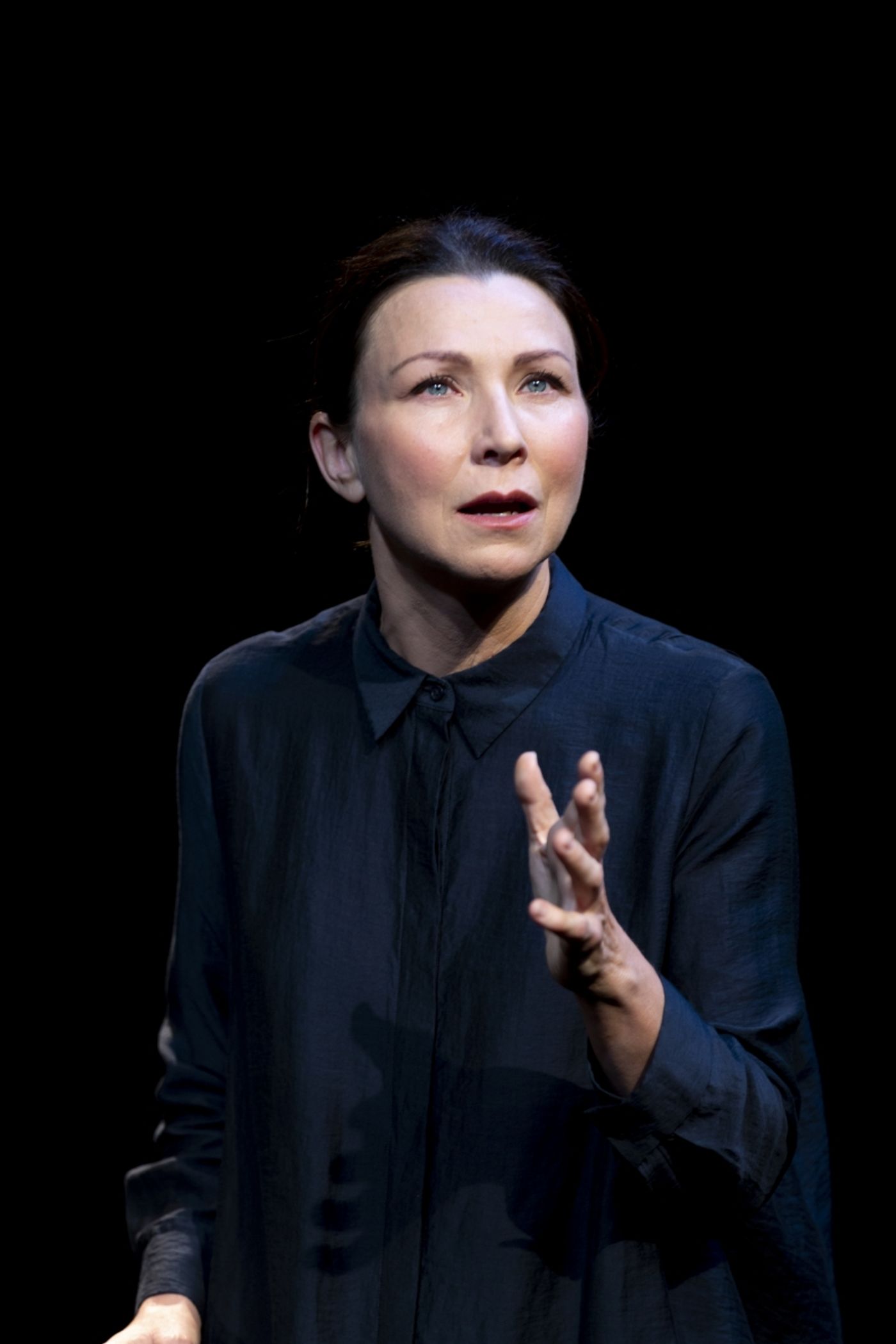 Review: Virginia Woolf's Famous Lectures Published As A ROOM OF ONE'S OWN Are Adapted for the Stage With A Bold Blend Of Monologue And Imagery.  Image