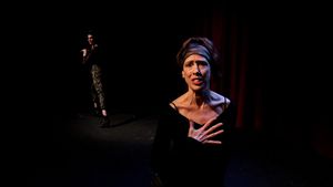 Sawyer Smith and Katherine Condit @ BroadwayWorld Sawyer Smith and Katherine Condit Photo