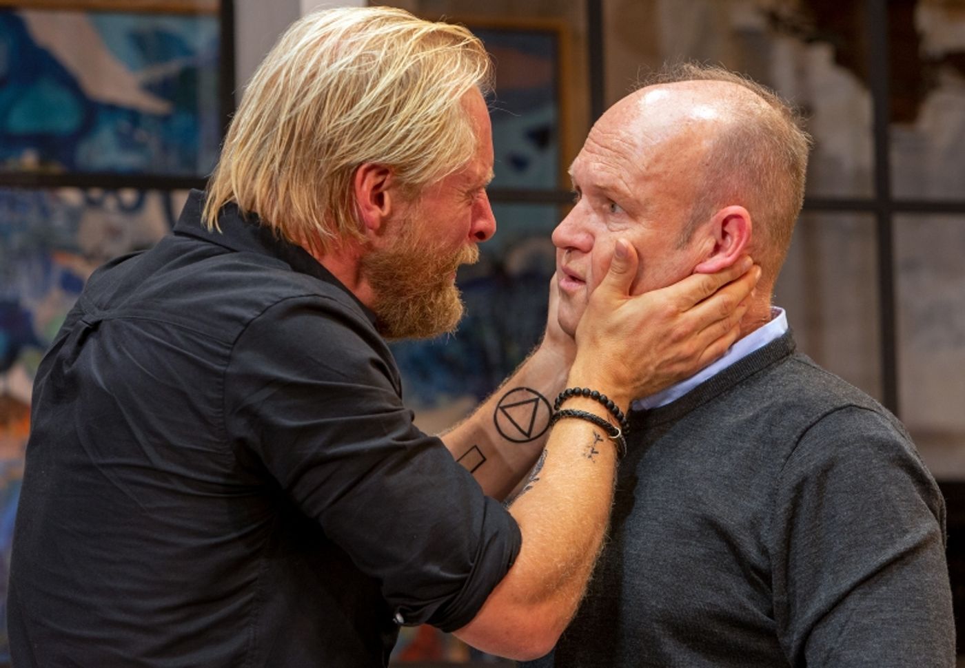 Review: ULSTER AMERICAN is a Deliciously Disturbing Dark Comedy That Will Have You Vacillate Between Whether To Laugh or Gasp.  Image