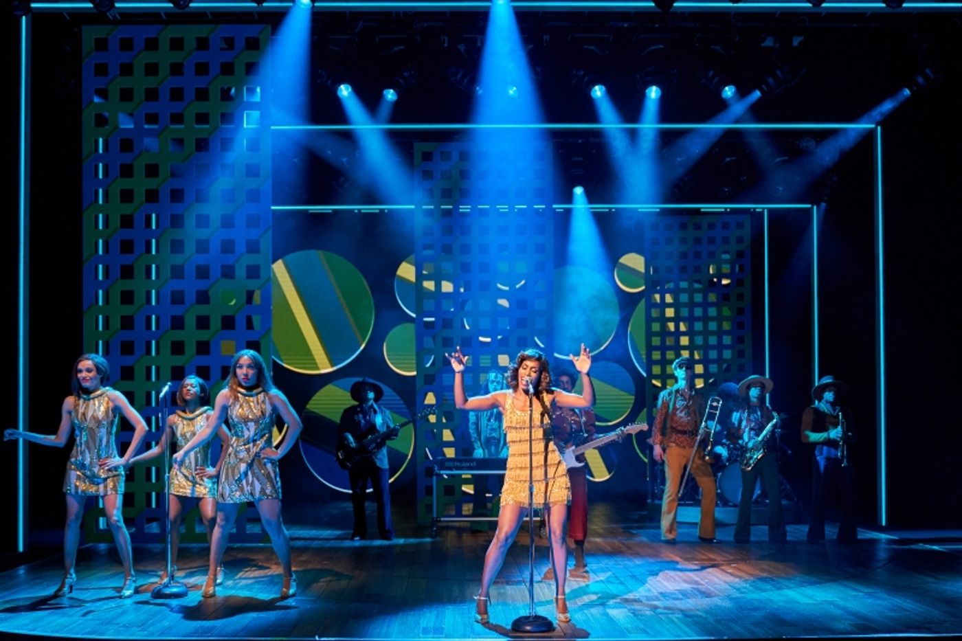 BREAKING NEWS: TINA, EL MUSICAL DE TINA TURNER, llega al Teatro Coliseum de Madrid BREAKING NEWS: TINA, EL MUSICAL DE TINA TURNER, llega al Teatro Coliseum de Madrid Image