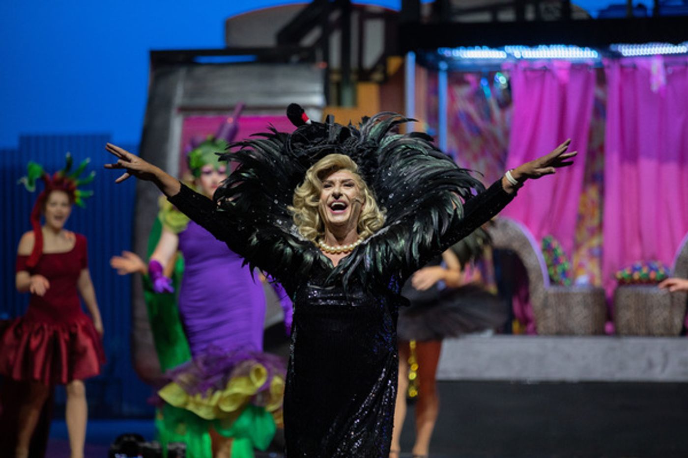Photo Flash: First Look at PRISCILLA QUEEN OF THE DESERT at Crown Theatre  Image