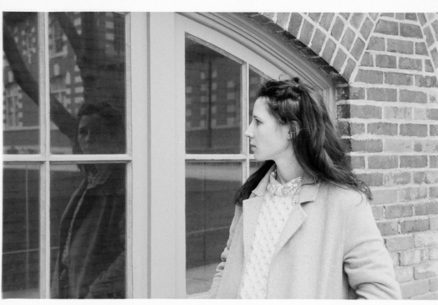 Photo Flash: See Doireann Mac Mahon and James Clements in Rattlestick's ELLIS ISLAND Photo Flash: See Doireann Mac Mahon and James Clements in Rattlestick's ELLIS ISLAND Image