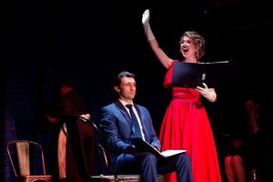 Bryce Pinkham & Scarlett Strallen Photo