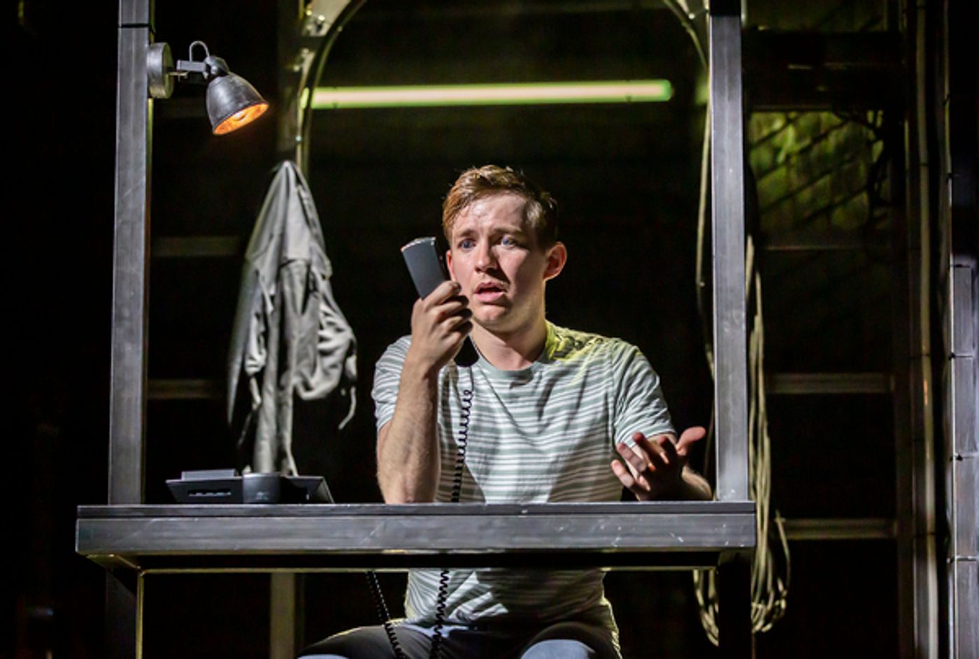 Photo Flash: First Look at CRUISE at the Duchess Theatre  Image