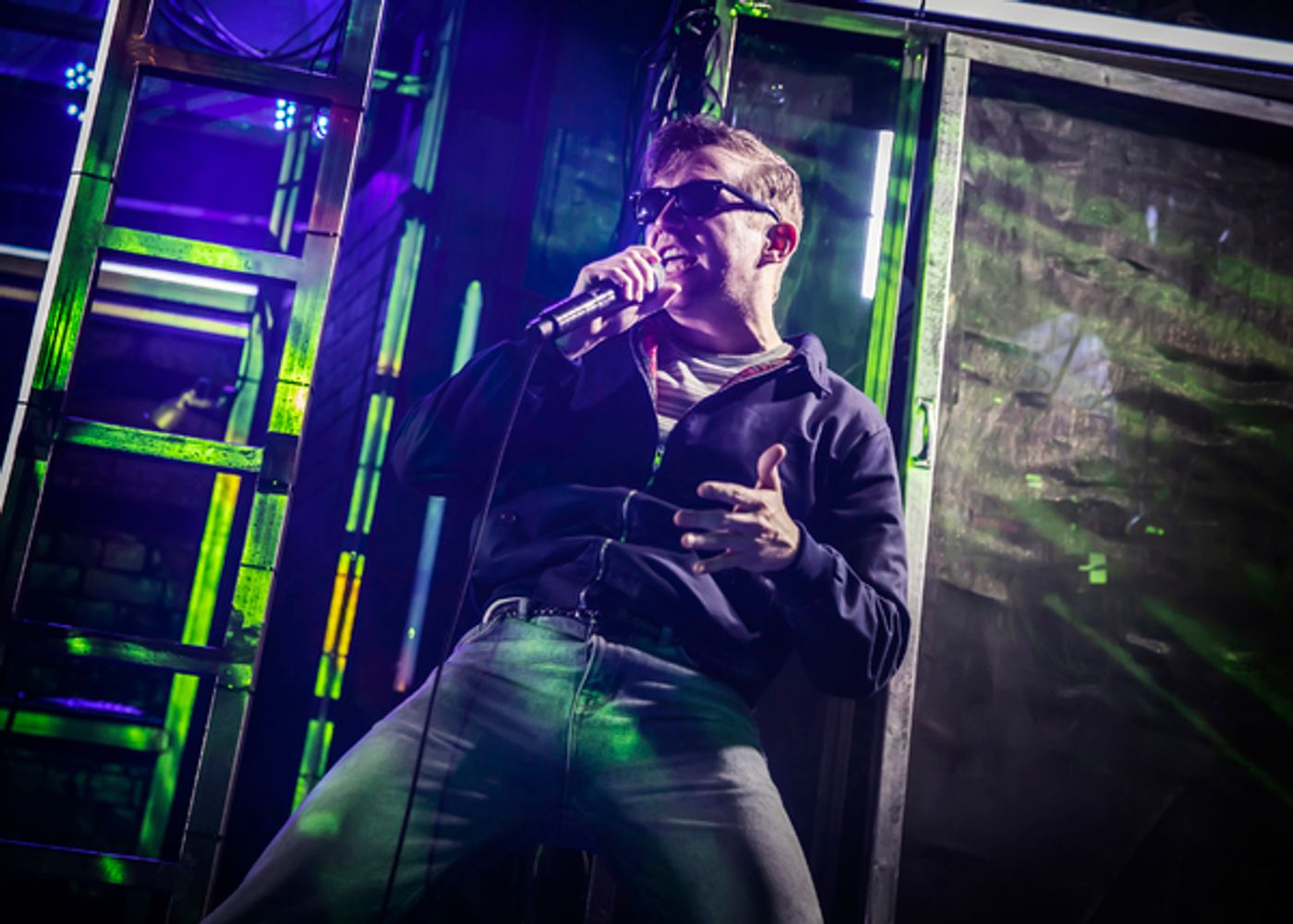 Photo Flash: First Look at CRUISE at the Duchess Theatre  Image