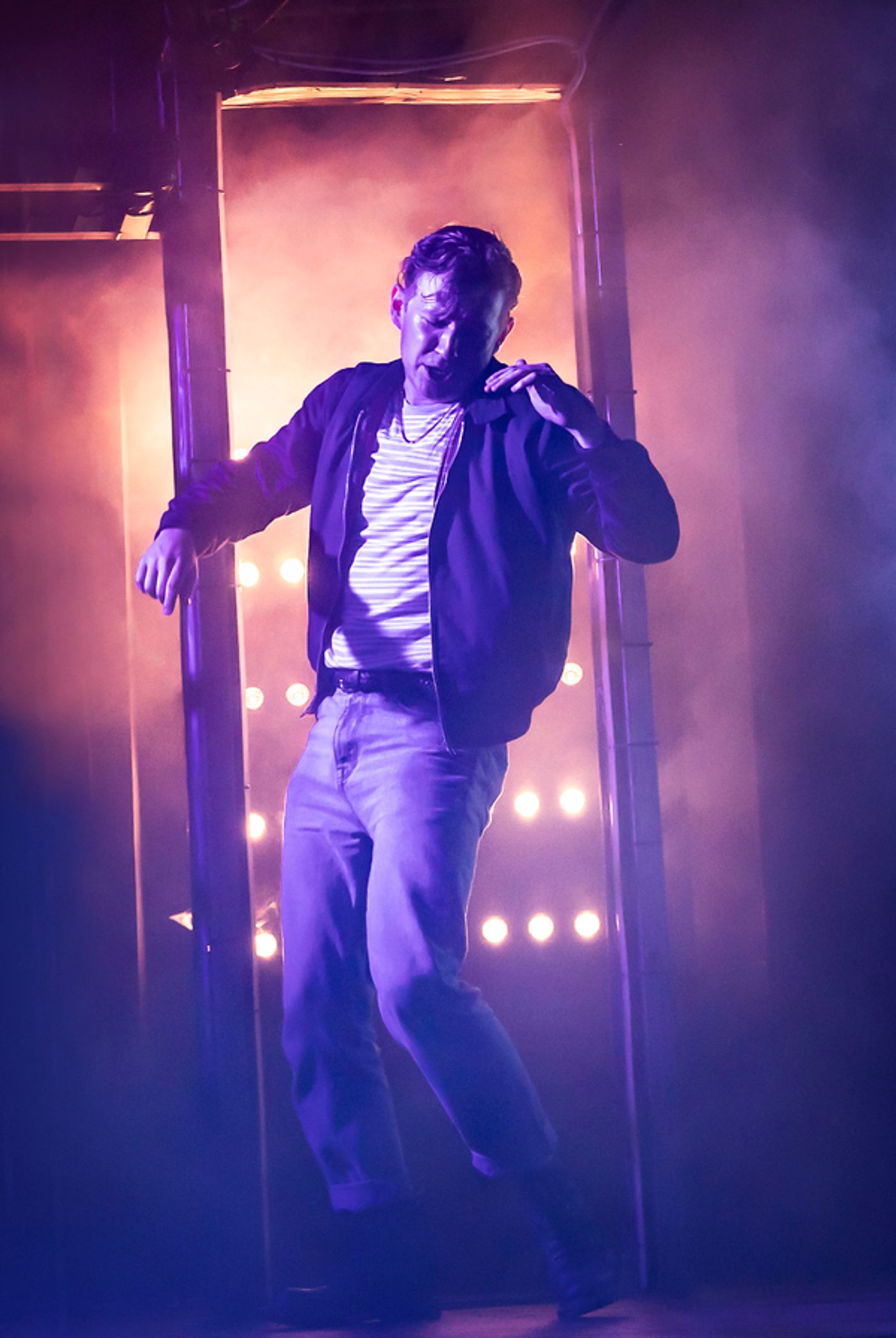 Photo Flash: First Look at CRUISE at the Duchess Theatre  Image